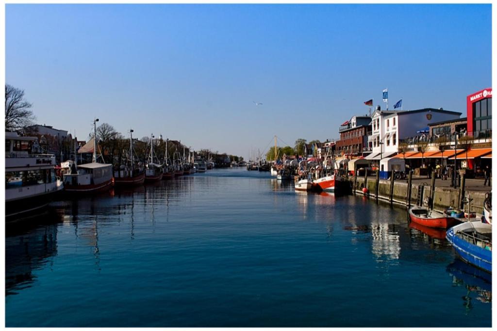 Schiller, Wenige Schritte Zum Strand Rostock Extérieur photo